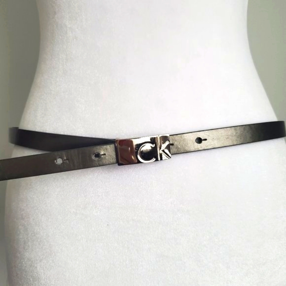CALVIN KLEIN Minimalist Skinny Belt Silvertone CK Logo Buckle Metallic Grey